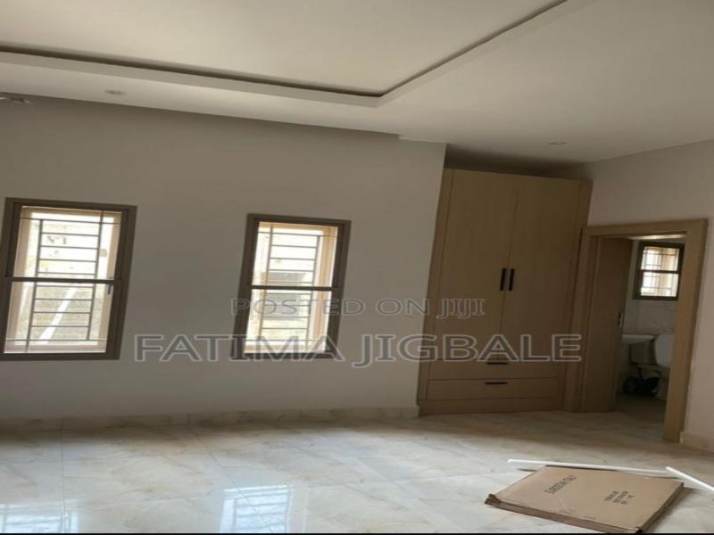 5 Bedroom Terrace Duplex